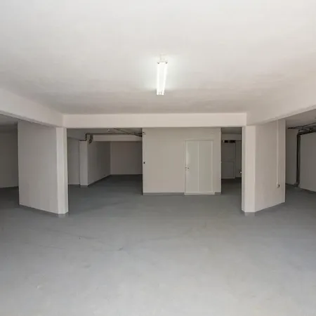 Marina Sea&city View Макарська