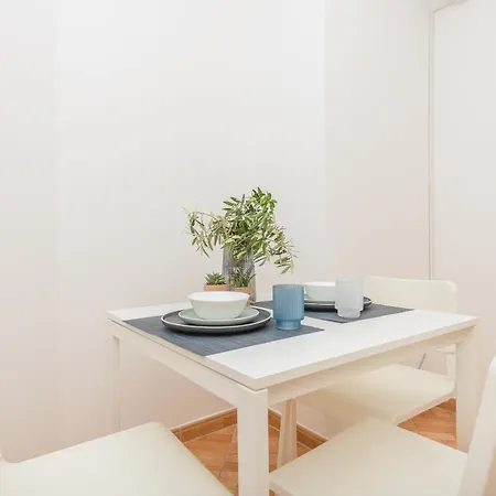 Marina Sea&city View Apartman Makarska