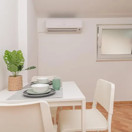 Marina Sea&city View דירה