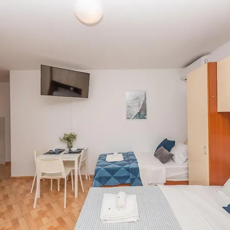 דירה Marina Sea&city View מאקרסקה