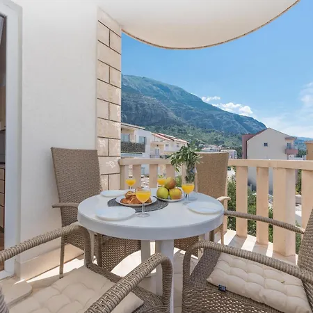 Marina Sea&city View מאקרסקה